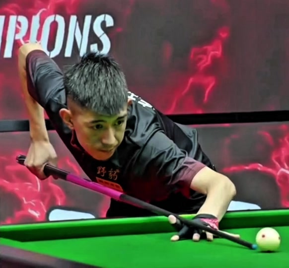 世界级的服 世界级的服